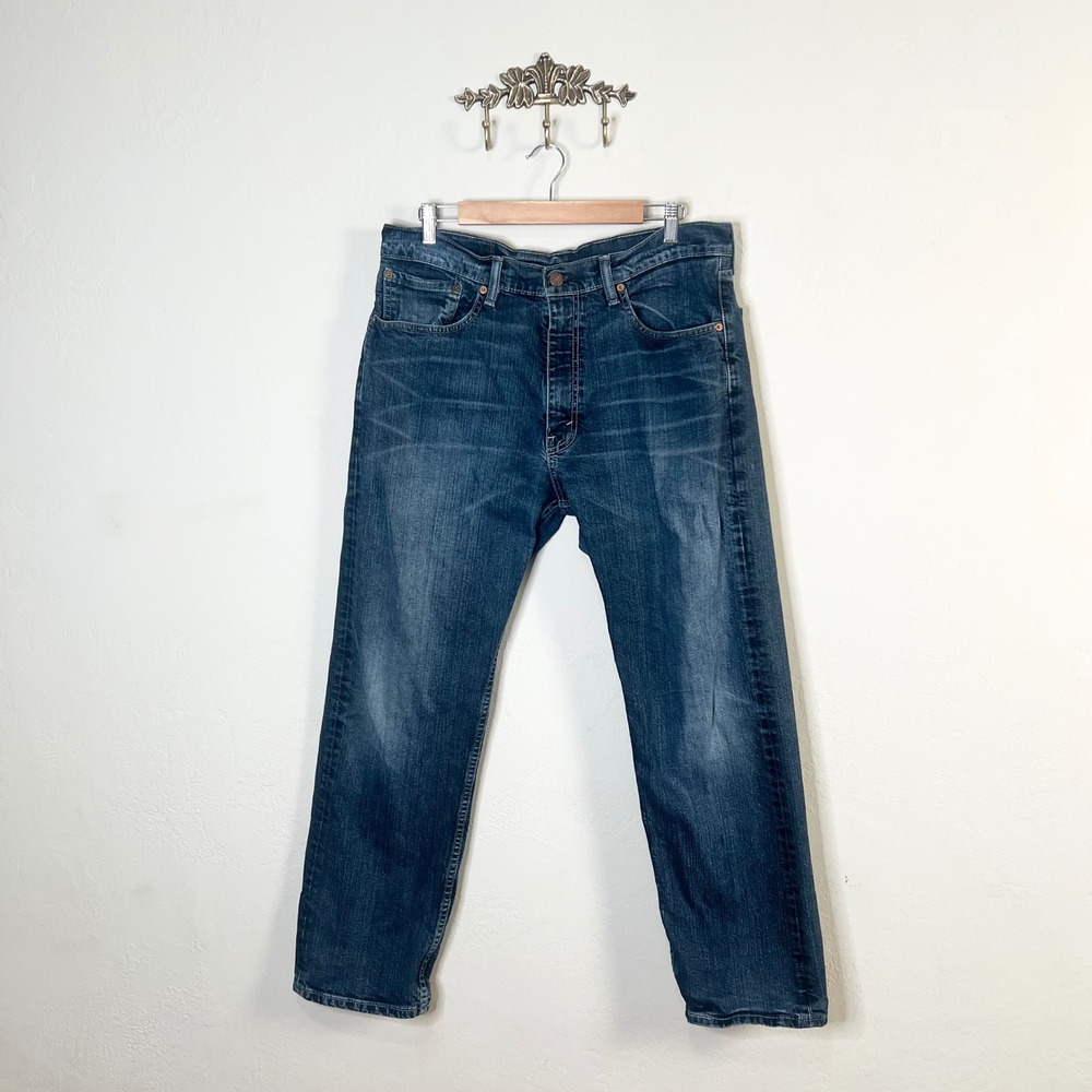 Levi's Jeans 505 Regular Fit Mens Size 36x29 Blue Denim Straight Leg Dark Wash
